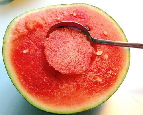 原来爱 围炉吃瓜,原来爱如此温馨