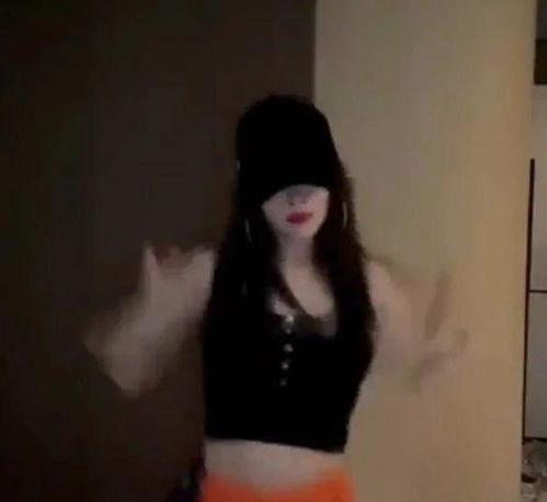 偷拍吃瓜群众视频