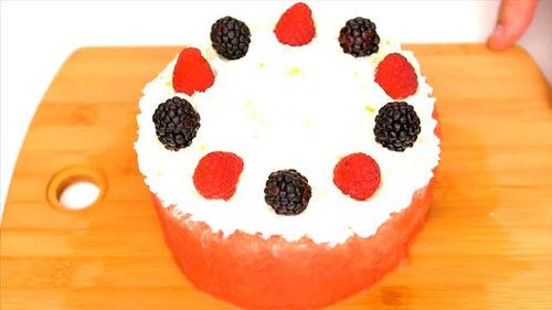 吃瓜奶油蛋糕,揭秘吃瓜奶油蛋糕的独特魅力