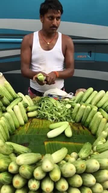 疫情期间吃瓜的素材,网络舆论的狂欢与反思