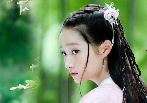 离石吃瓜女主,揭秘网络热议背后的真相