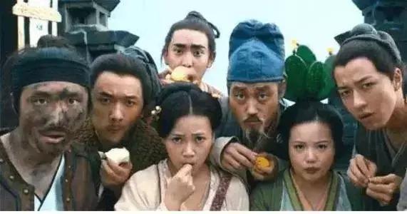 吃瓜群众庄某人,吃瓜群众的视角解读