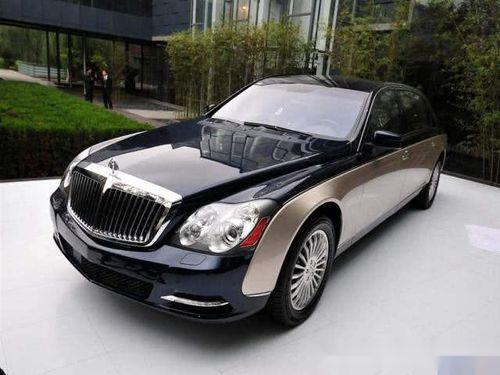 婚庆吃瓜迈巴赫,迈巴赫成焦点