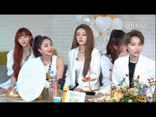 宿舍露脸吃瓜,揭秘校园生活的小确幸